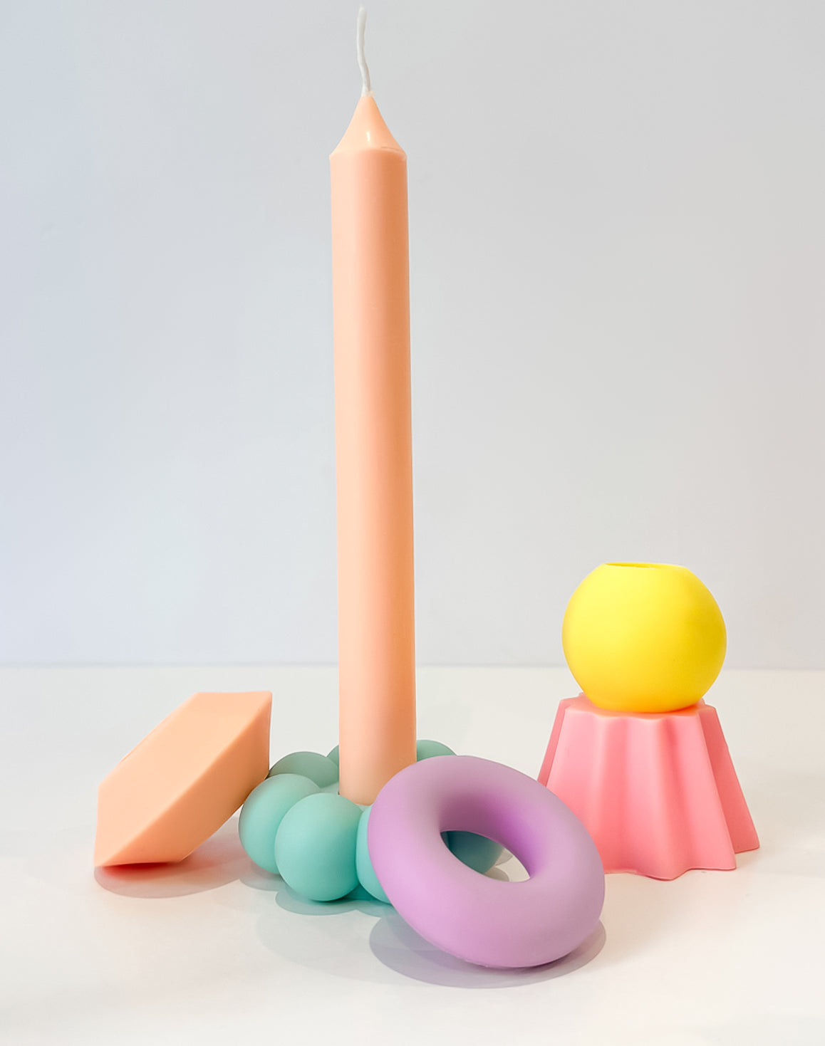 VELA PASTEL CROWN